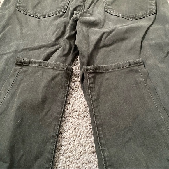 J Brand Miranda Zip Skinny in Caledon Green - Picture 11 of 12